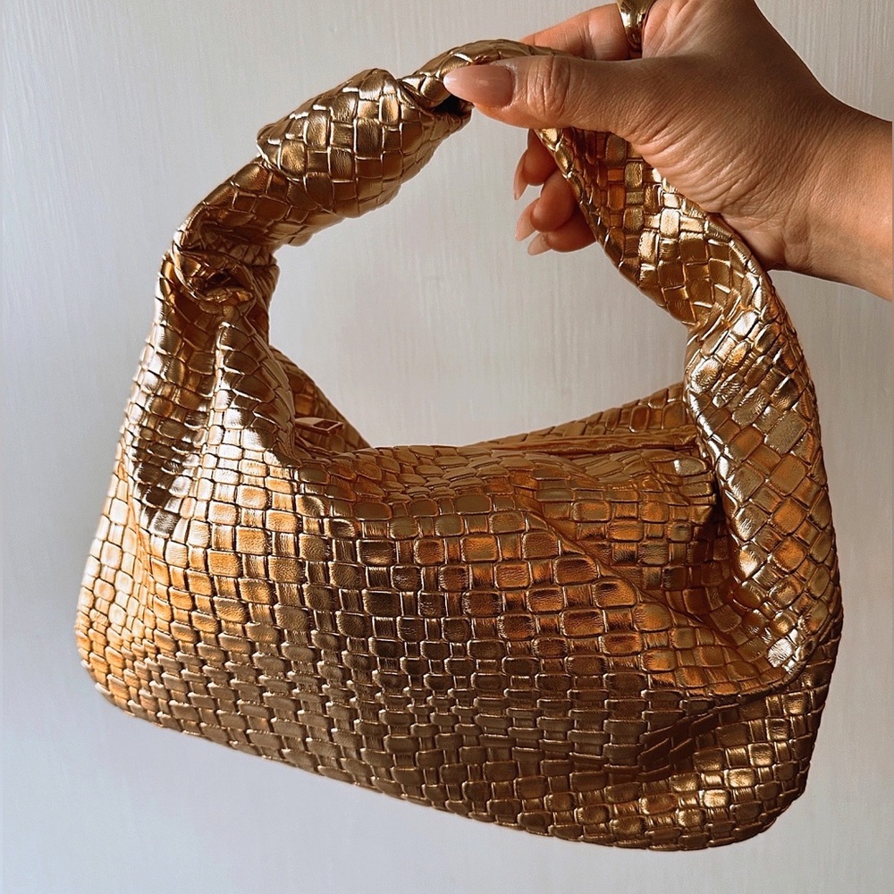 Signature Knot Bag